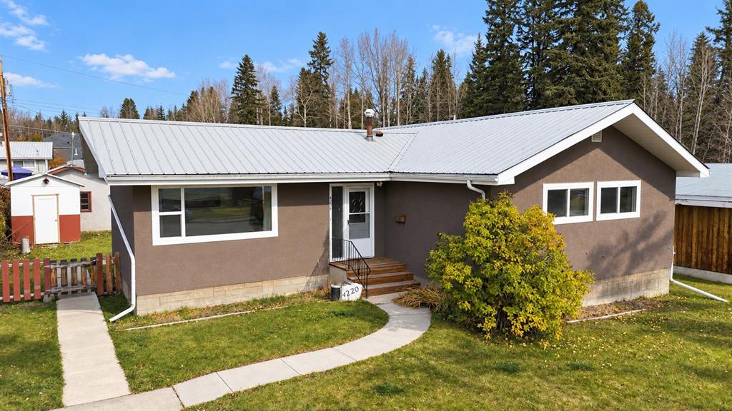 Picture of 4220 7 Avenue , Edson Real Estate Listing