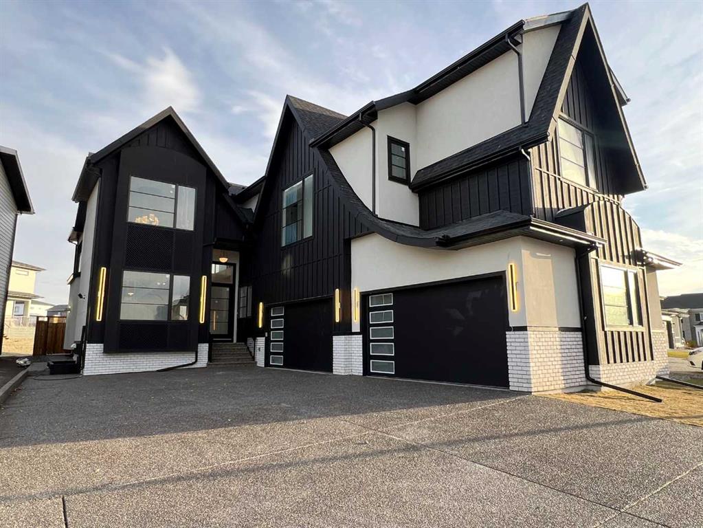 Picture of 16 Rockcliff Hill NW, Calgary Real Estate Listing