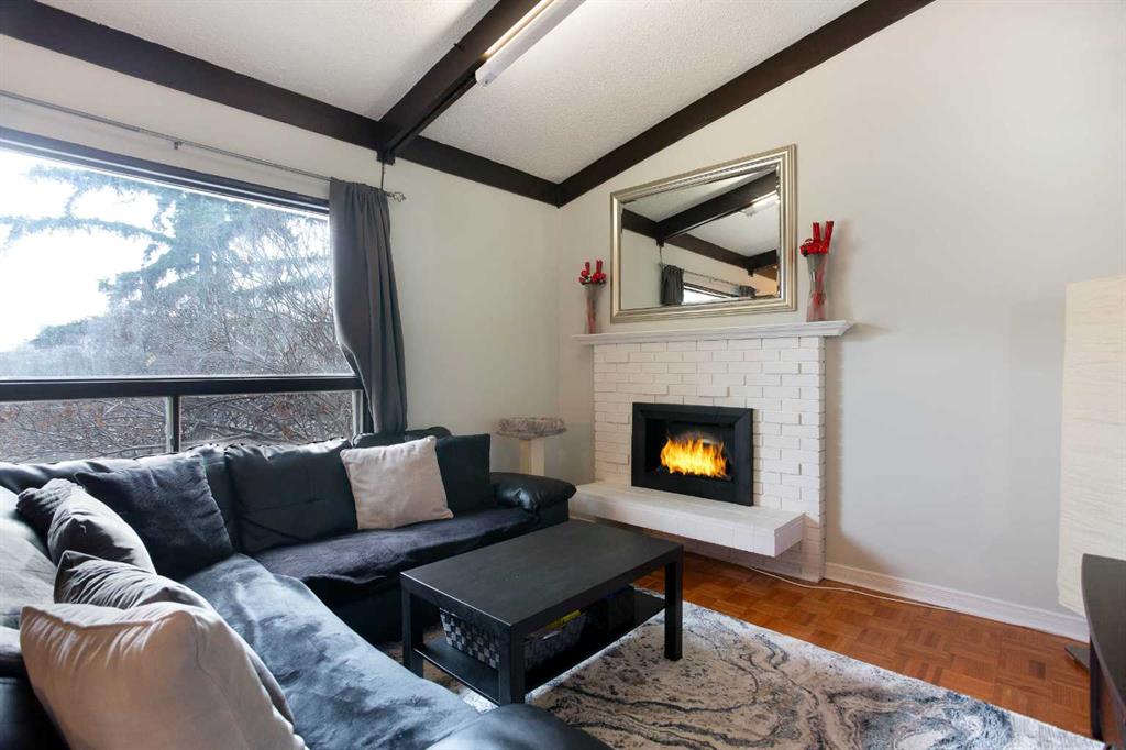 Picture of 1513, 11010 Bonaventure Drive SE, Calgary Real Estate Listing