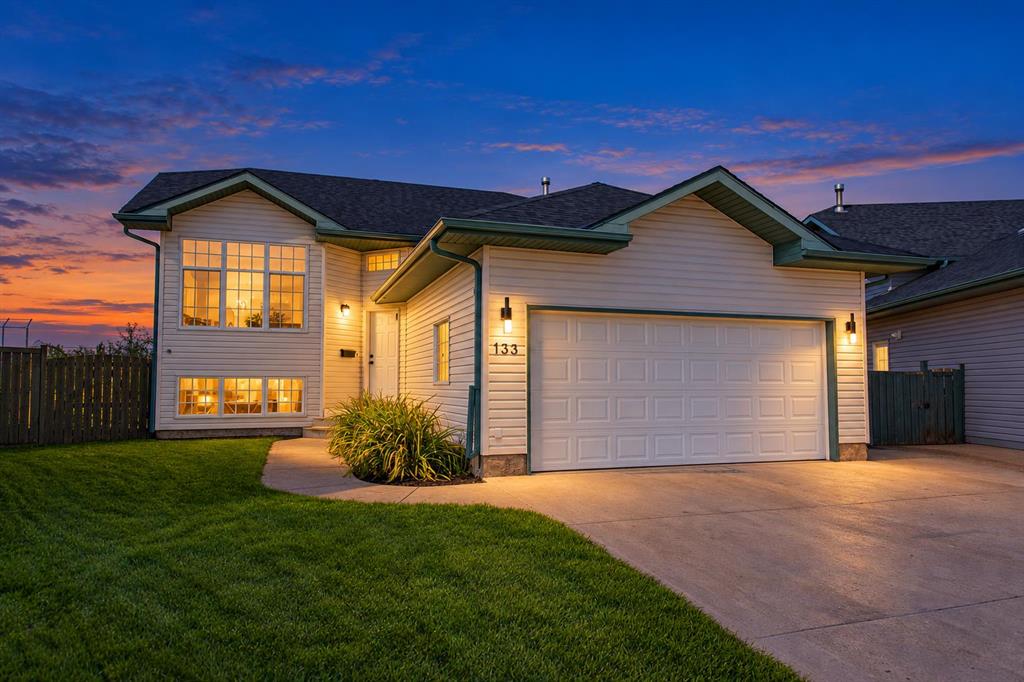 Picture of 133 Wellington Close , Blackfalds Real Estate Listing