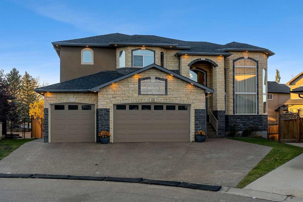 Picture of 220 East Lakeview Place , Chestermere Real Estate Listing