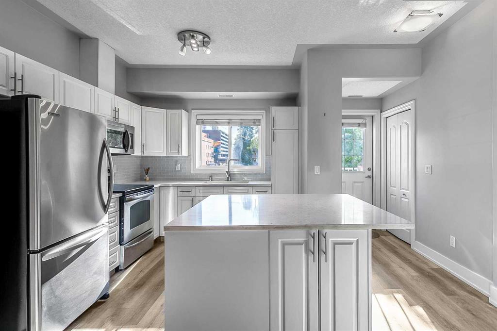 Picture of 2, 1720 11 Street SW, Calgary Real Estate Listing