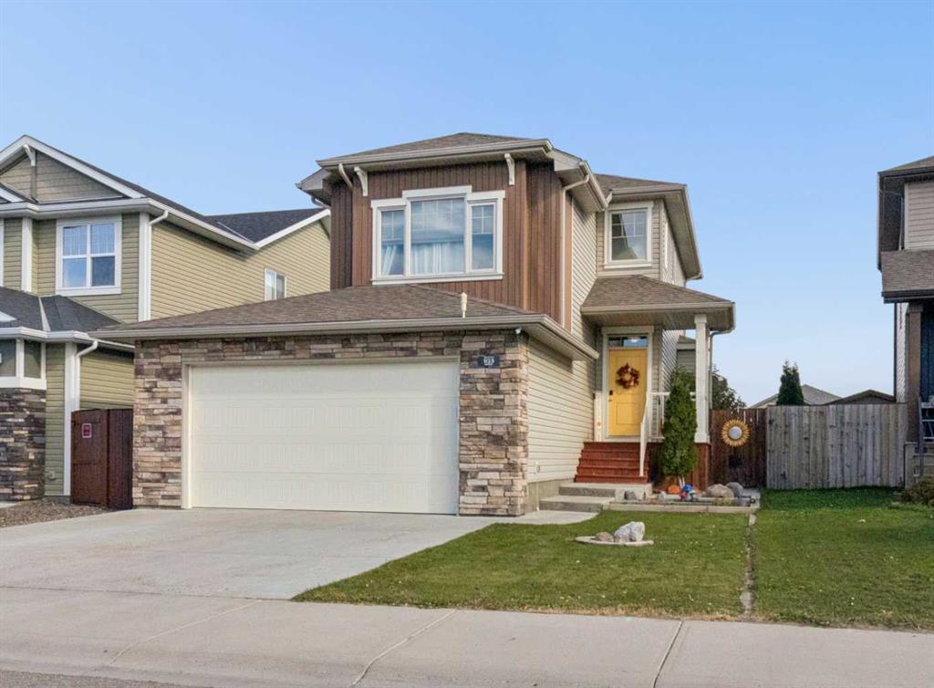 Picture of 923 Maydell Palmer Vista N, Lethbridge Real Estate Listing