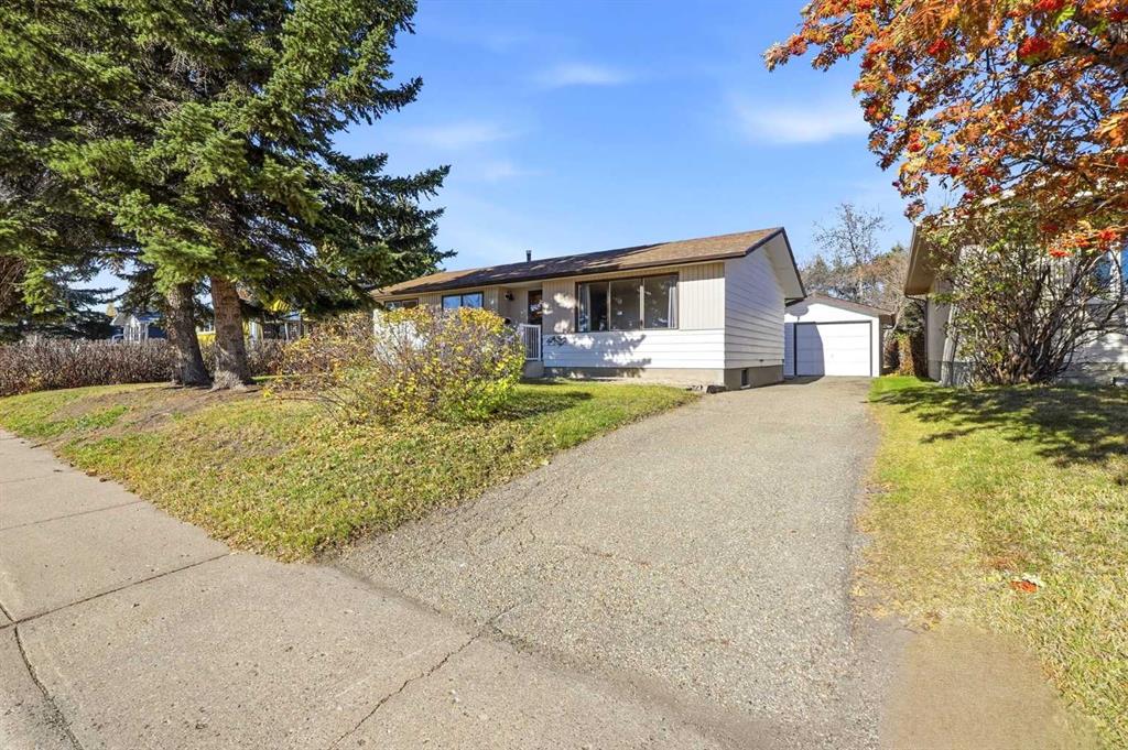 Picture of 5404 46 Avenue , Lacombe Real Estate Listing