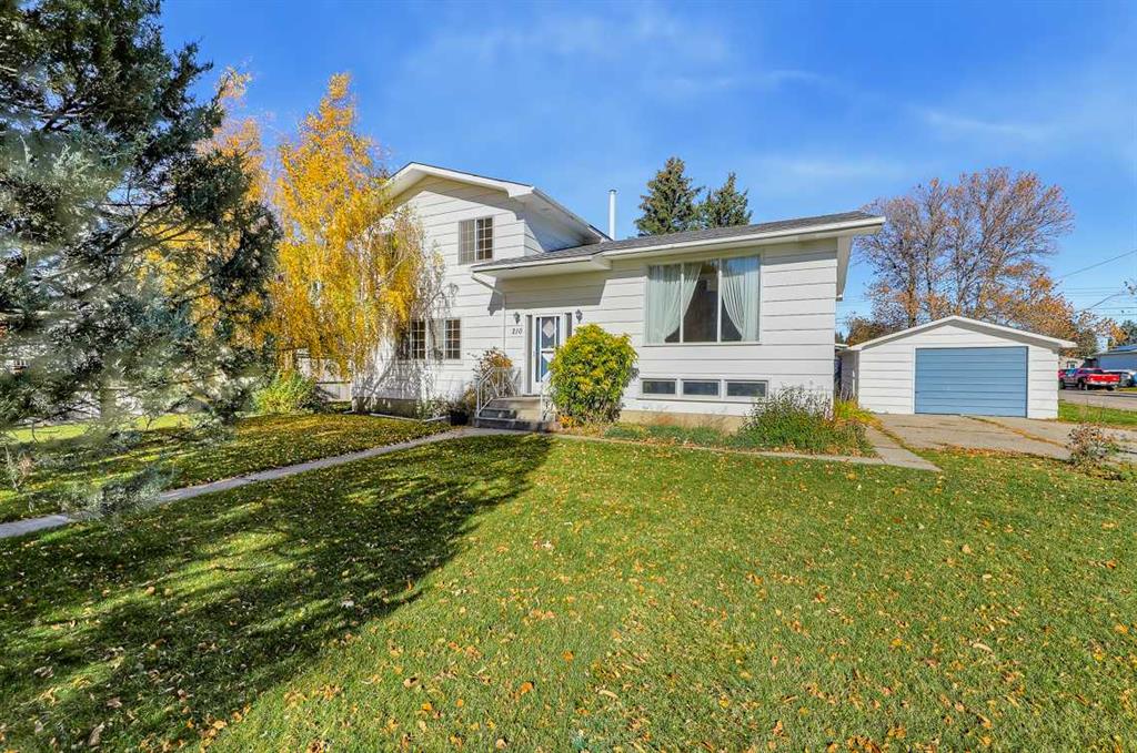 Picture of 210 2 Avenue SE, High River Real Estate Listing