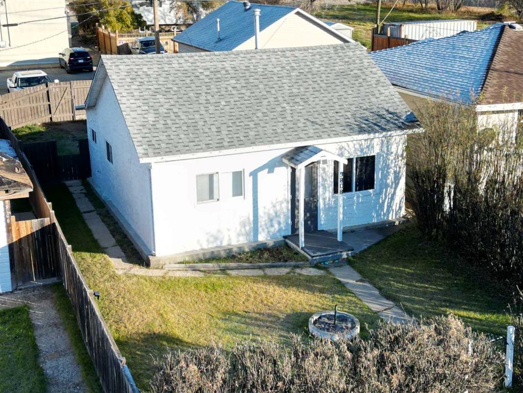 Picture of 9808 97 Avenue , Peace River Real Estate Listing