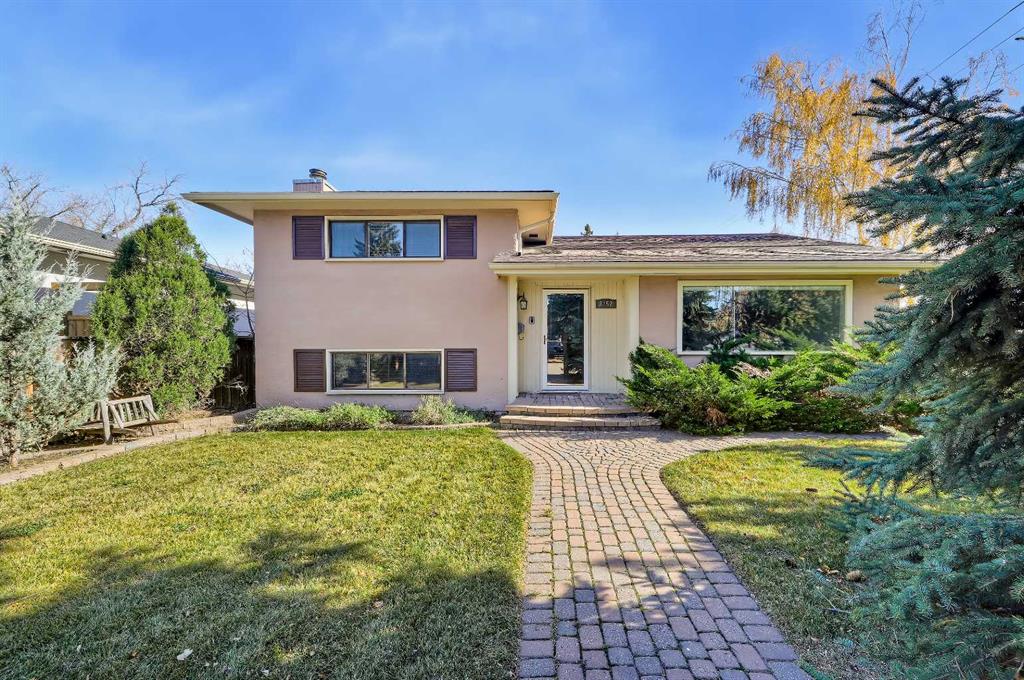 Picture of 8252 7 Street SW, Calgary Real Estate Listing