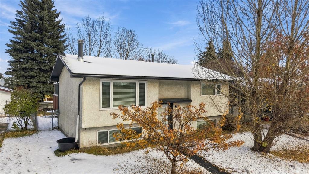 Picture of 5316 38 Street , Innisfail Real Estate Listing