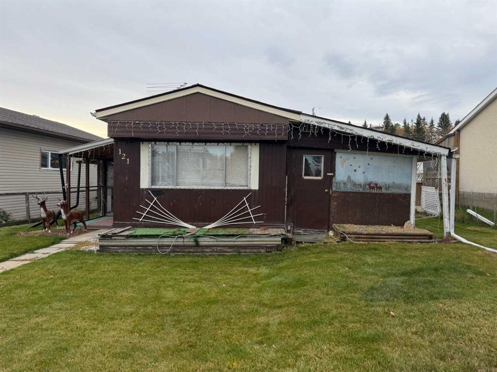 Picture of 121 2 Avenue , Leslieville Real Estate Listing
