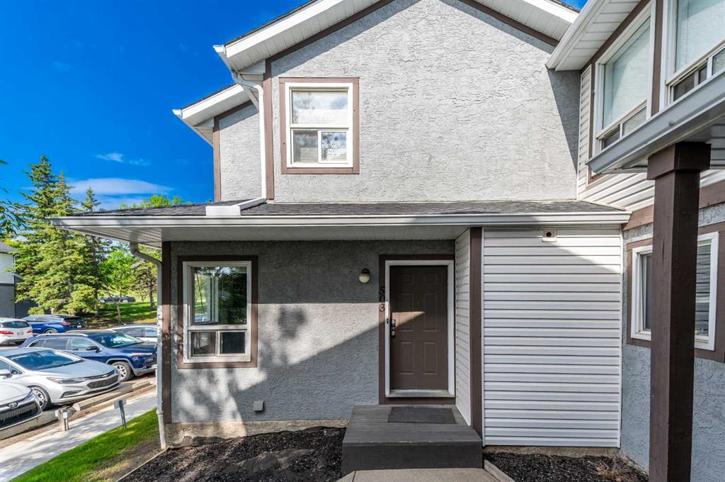 Picture of 503 Signal Hill Green SW, Calgary Real Estate Listing