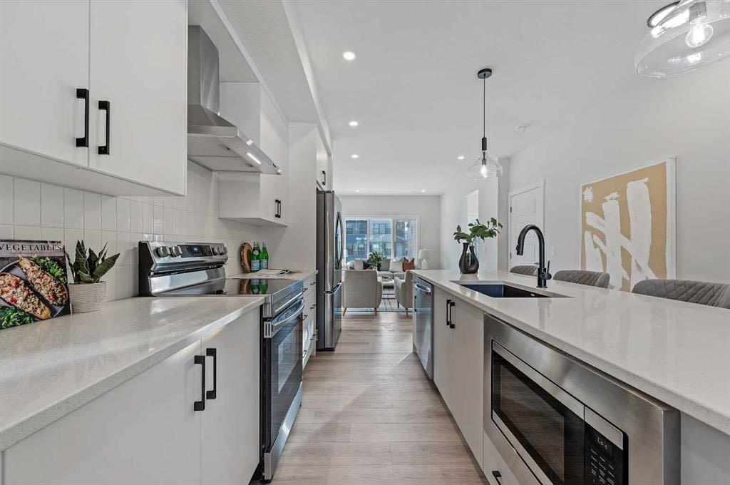 Picture of 48 Lewiston Street NE, Calgary Real Estate Listing