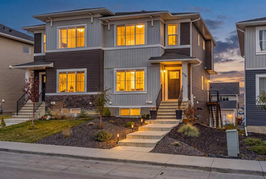 Picture of 228 River Heights Drive , Cochrane Real Estate Listing