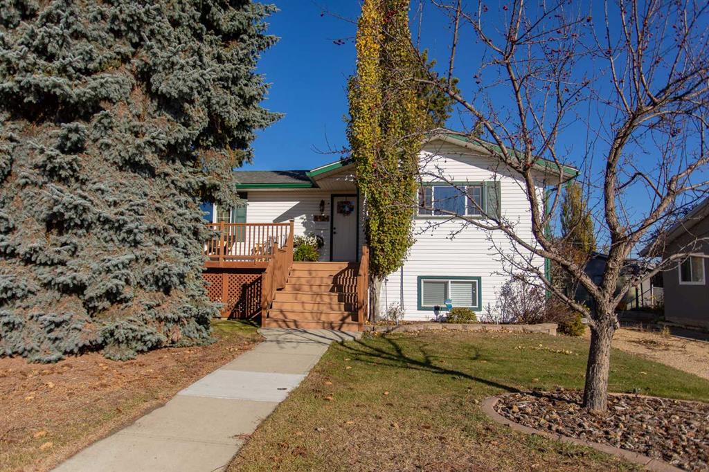 Picture of 5724 55 Avenue , Lacombe Real Estate Listing