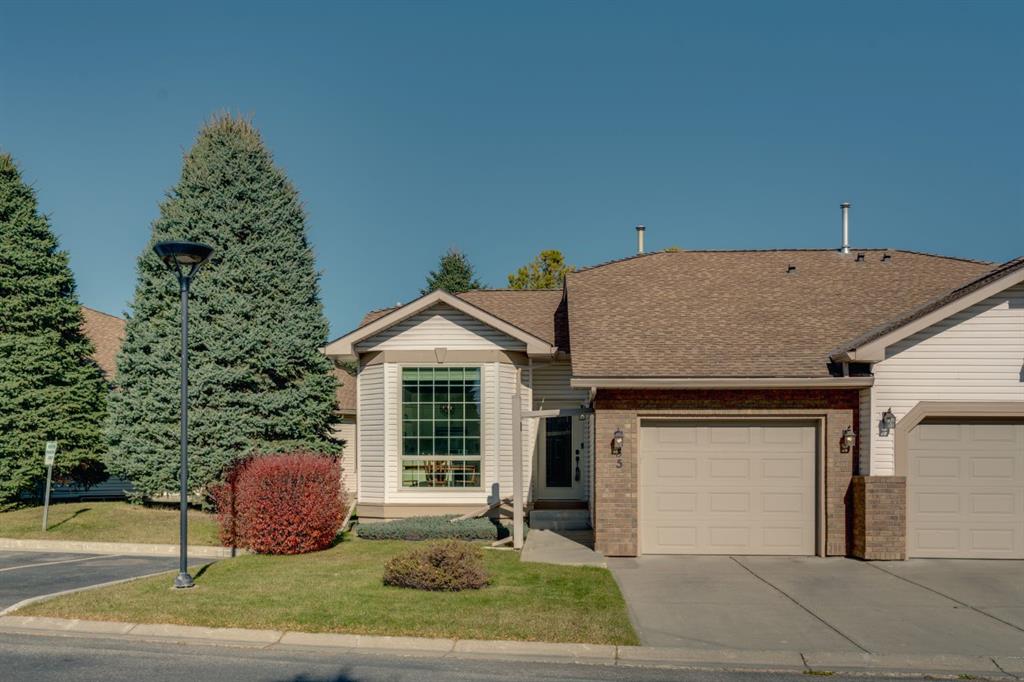 Picture of 55 Douglas Woods Park SE, Calgary Real Estate Listing