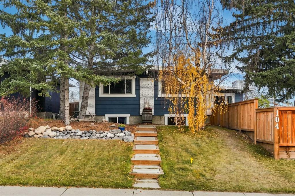 Picture of 104 Cantree Place SW, Calgary Real Estate Listing
