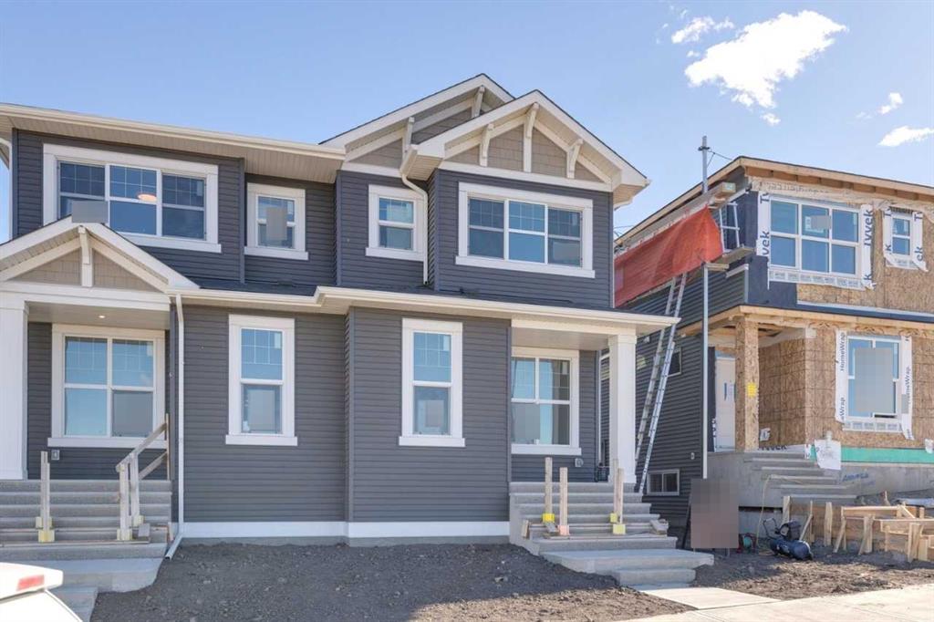 Picture of 170 Aquila Grove NW, Calgary Real Estate Listing