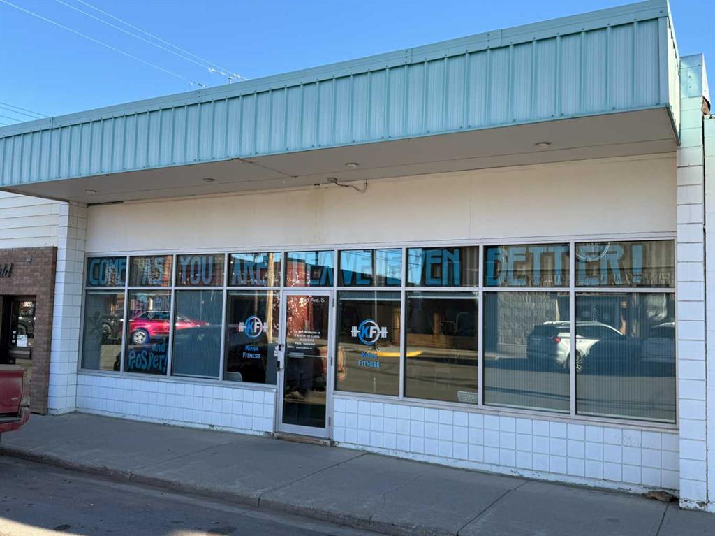 Picture of 114 2 Street S, Vulcan Real Estate Listing