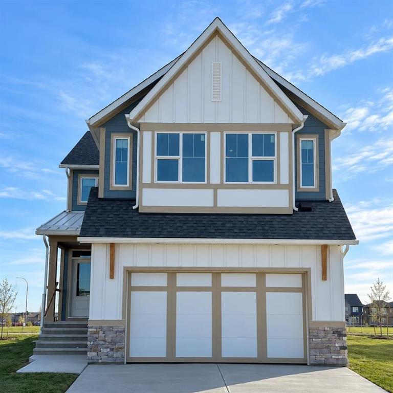 Picture of 100 Setonvista Crescent SE, Calgary Real Estate Listing