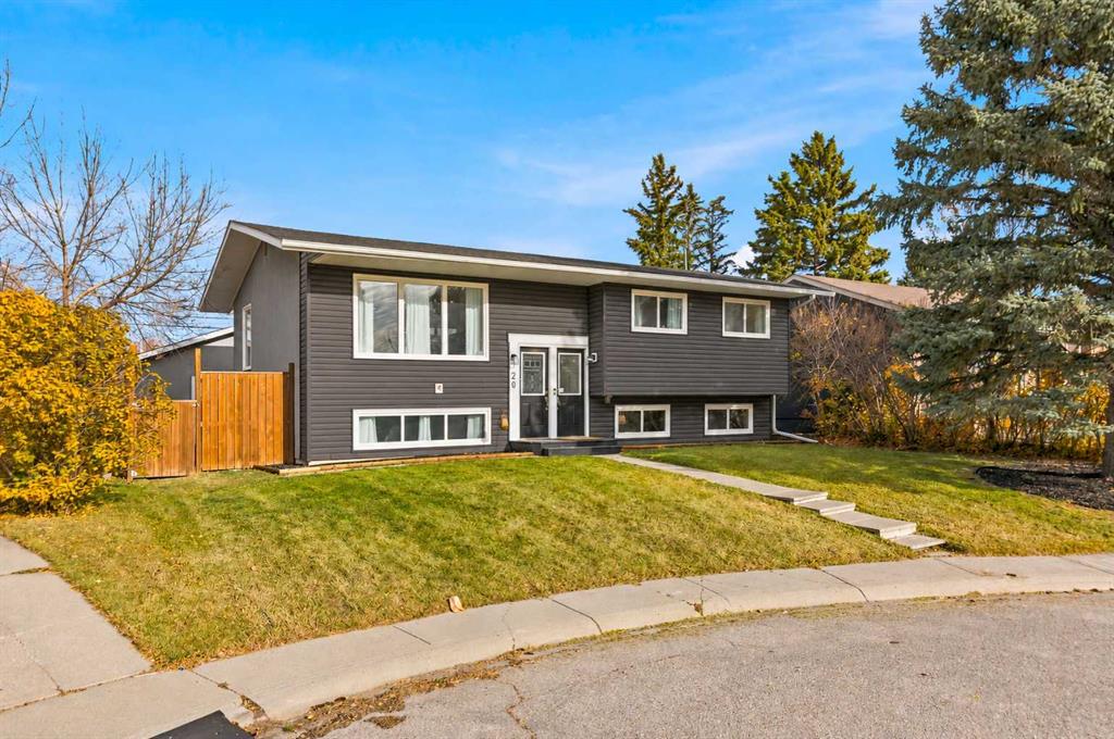 Picture of 20 Maple Court Crescent SE, Calgary Real Estate Listing