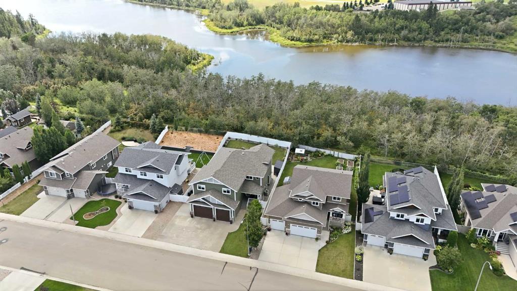 Picture of 35 Erica Drive , Lacombe Real Estate Listing