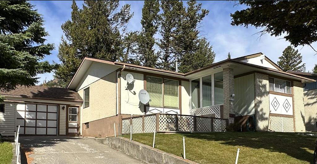 Picture of 7717 28 Avenue , Coleman Real Estate Listing