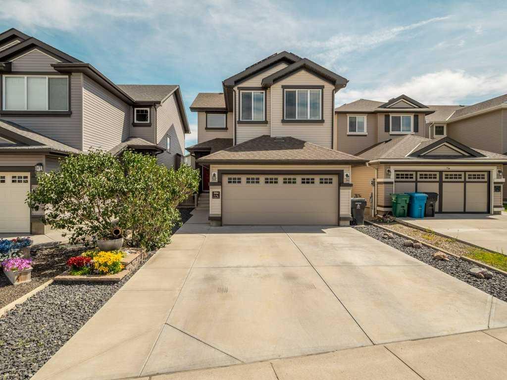 Picture of 386 Moonlight Way W, Lethbridge Real Estate Listing