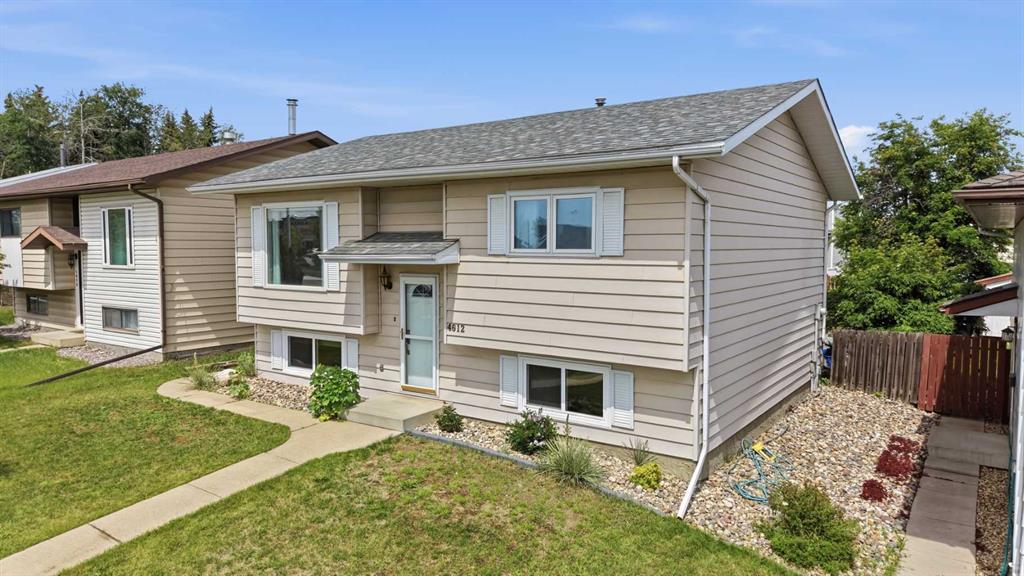 Picture of 4612 Womacks  , Blackfalds Real Estate Listing