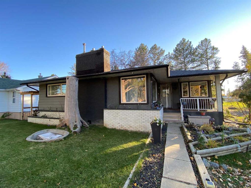 Picture of 535 2A Avenue W, Brooks Real Estate Listing