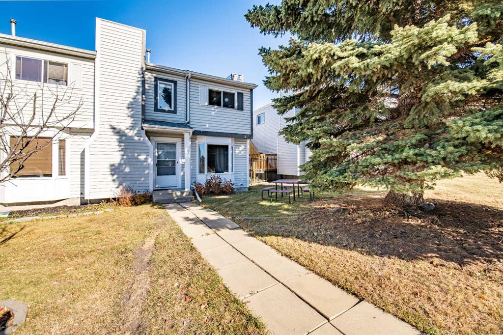 Picture of 6 Ellenwood Drive , Red Deer Real Estate Listing