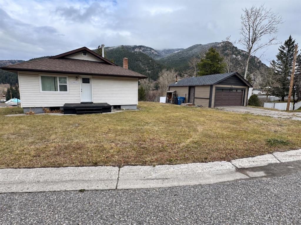 Picture of 13465 17 Avenue , Blairmore Real Estate Listing