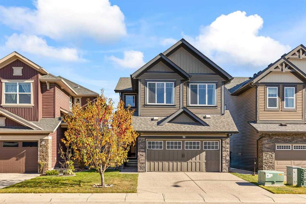 Picture of 36 Cougar Ridge Manor SW, Calgary Real Estate Listing