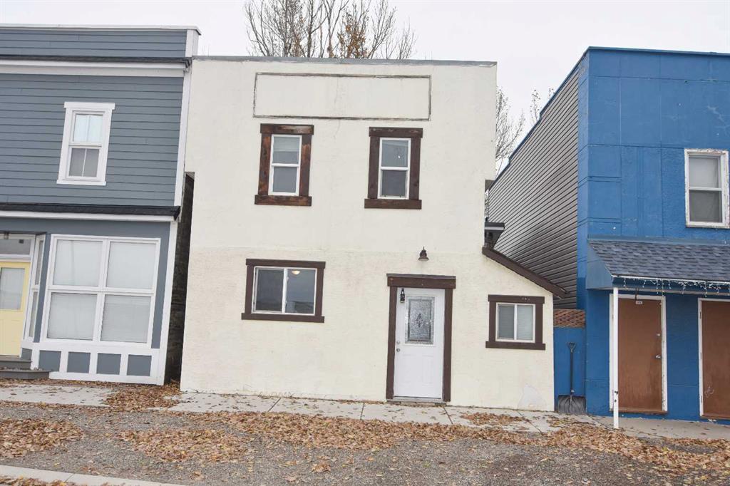 Picture of 104 Railway Avenue E, Carseland Real Estate Listing