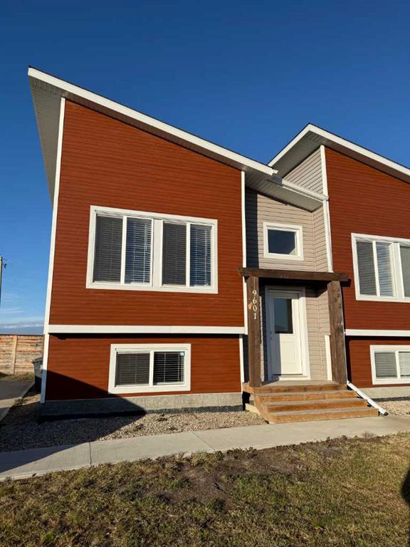 Picture of C, 9601 114 Avenue , Clairmont Real Estate Listing