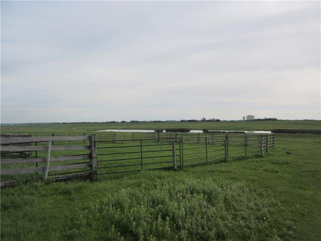 Picture of 250 Range Road , Rural Wheatland County Real Estate Listing