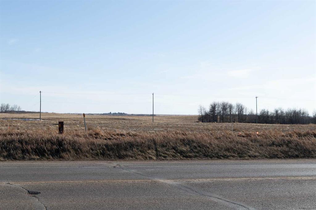 Picture of 3704 42 Avenue , Rural Stettler No. 6, County of Real Estate Listing