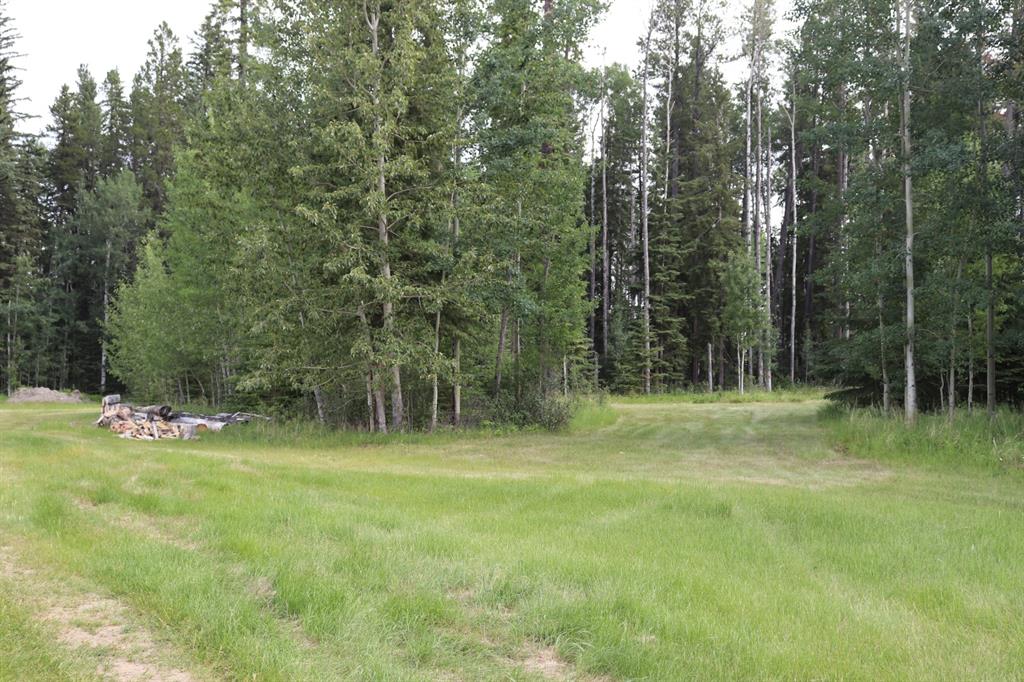 Picture of 48, 16511 Township Road 532A Subdivision , Rural Yellowhead County Real Estate Listing