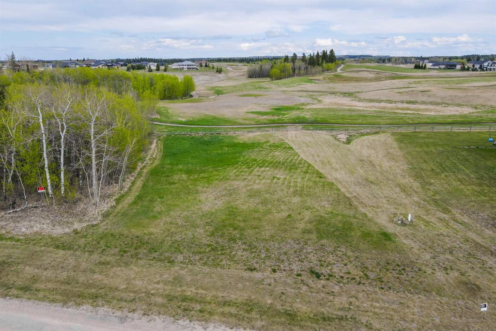 Picture of 111 Wolf Run  Drive, Rural Ponoka County Real Estate Listing
