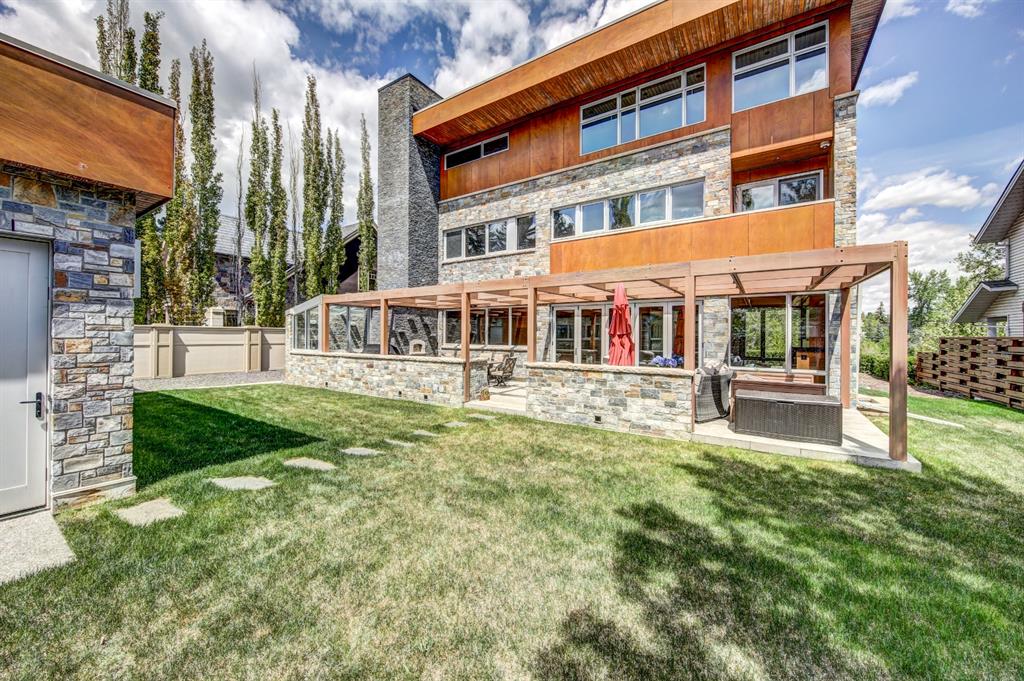 Picture of 507 Riverdale Avenue SW, Calgary Real Estate Listing