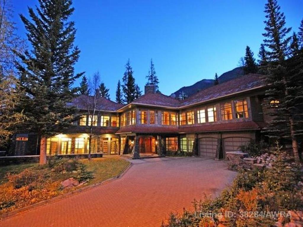 Picture of 4 Cascade Court , Banff Real Estate Listing