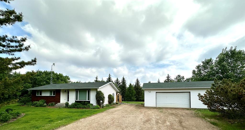 Picture of 510045 HWY897  , Rural Vermilion River, County of Real Estate Listing