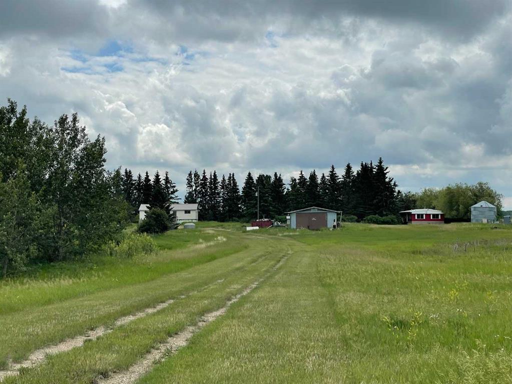 Picture of 322010 TWP RD 480  , Rural Real Estate Listing