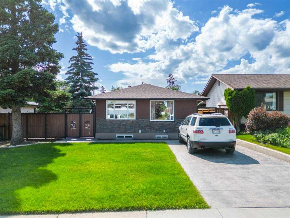 Picture of 2439 41 Street SE, Calgary Real Estate Listing