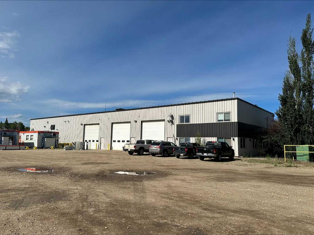 Picture of 705071 Range Road 61  , Rural Grande Prairie No. 1, County of Real Estate Listing