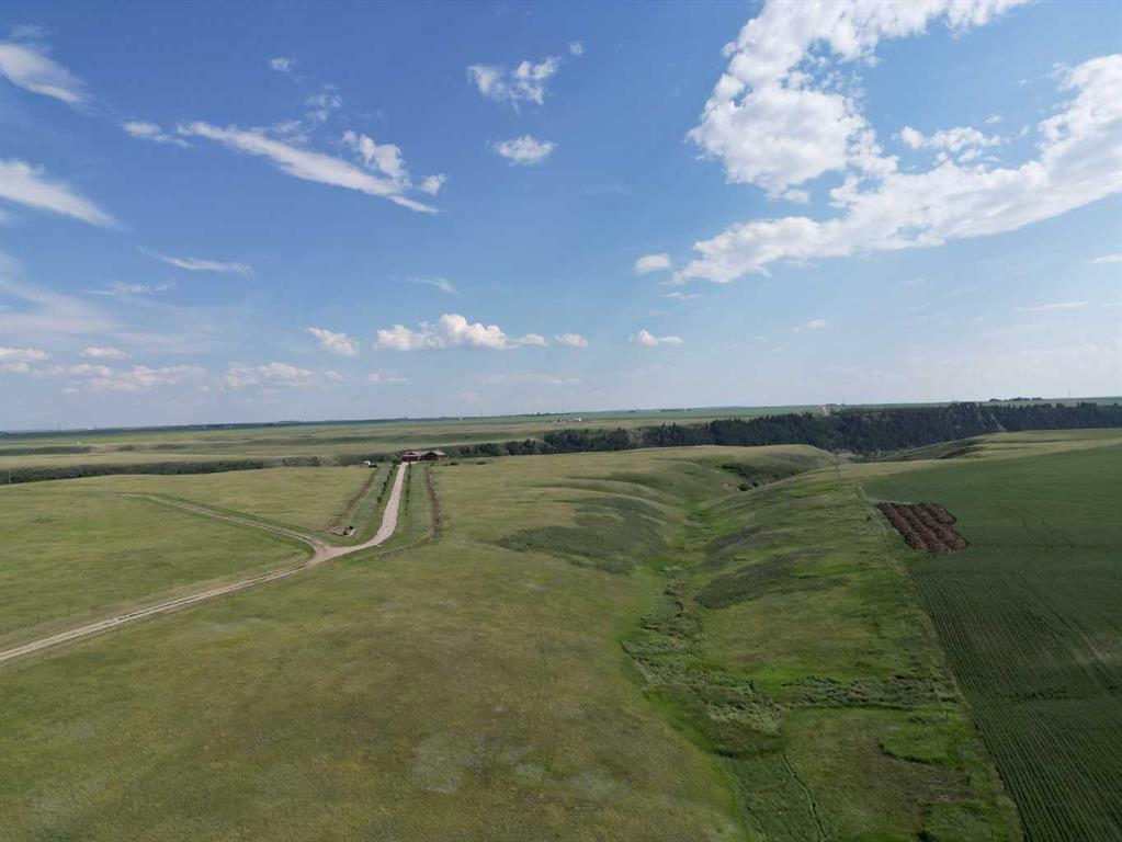 Picture of TWP RD 215  , Rural Wheatland County Real Estate Listing