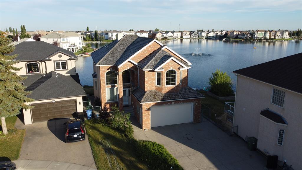 Picture of 147 Coral Shores Landing NE, Calgary Real Estate Listing