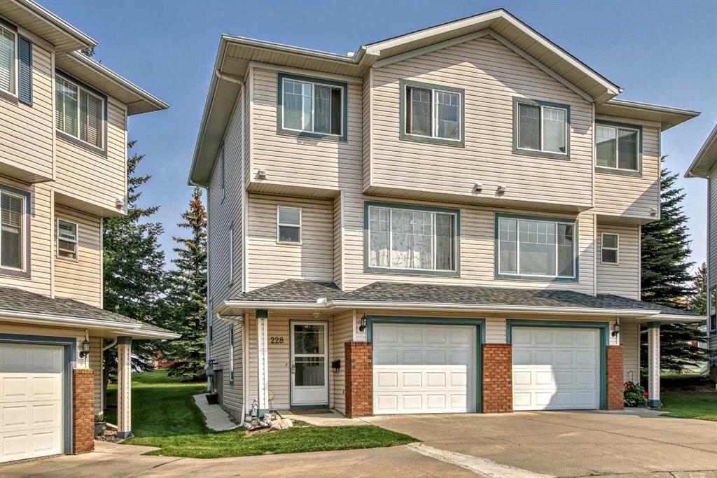 Picture of 228 Rocky Ridge Court NW, Calgary Real Estate Listing