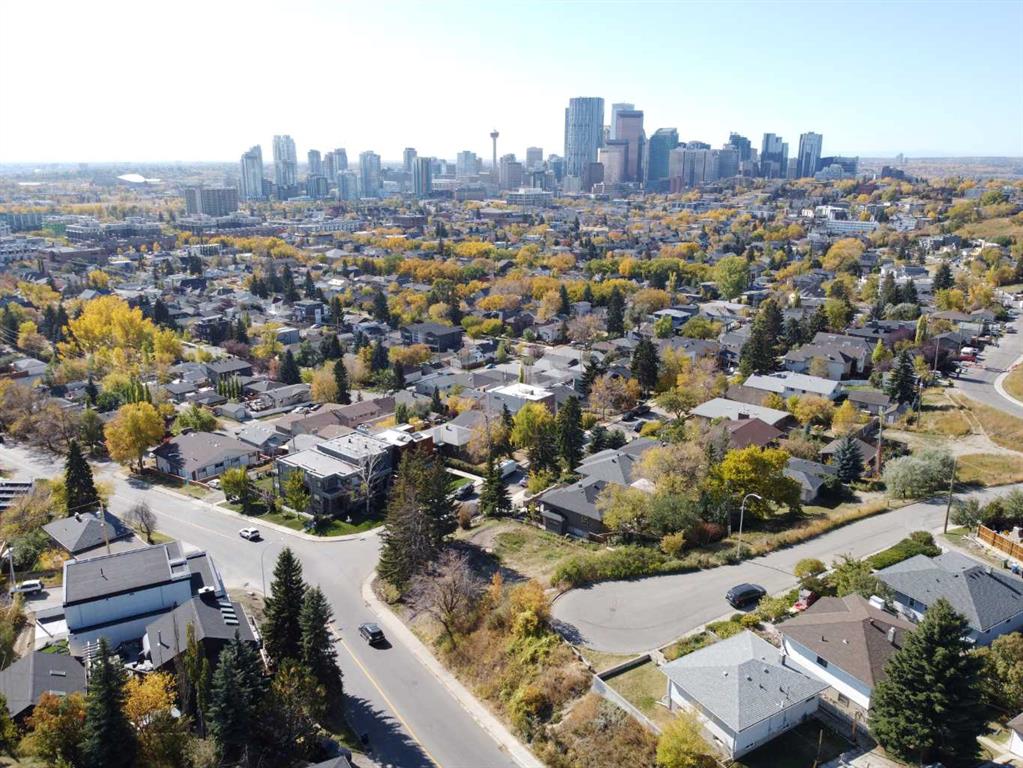 Picture of 1036 Drury Avenue NE, Calgary Real Estate Listing