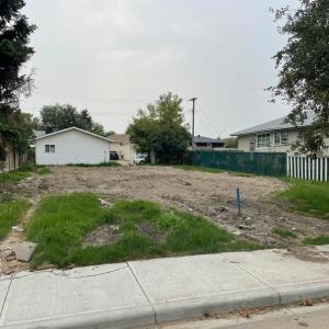 Picture of 5827 60 Street , Red Deer Real Estate Listing