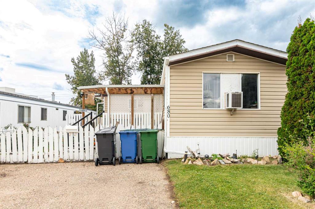 Picture of 680, 6940 63 Avenue , Red Deer Real Estate Listing