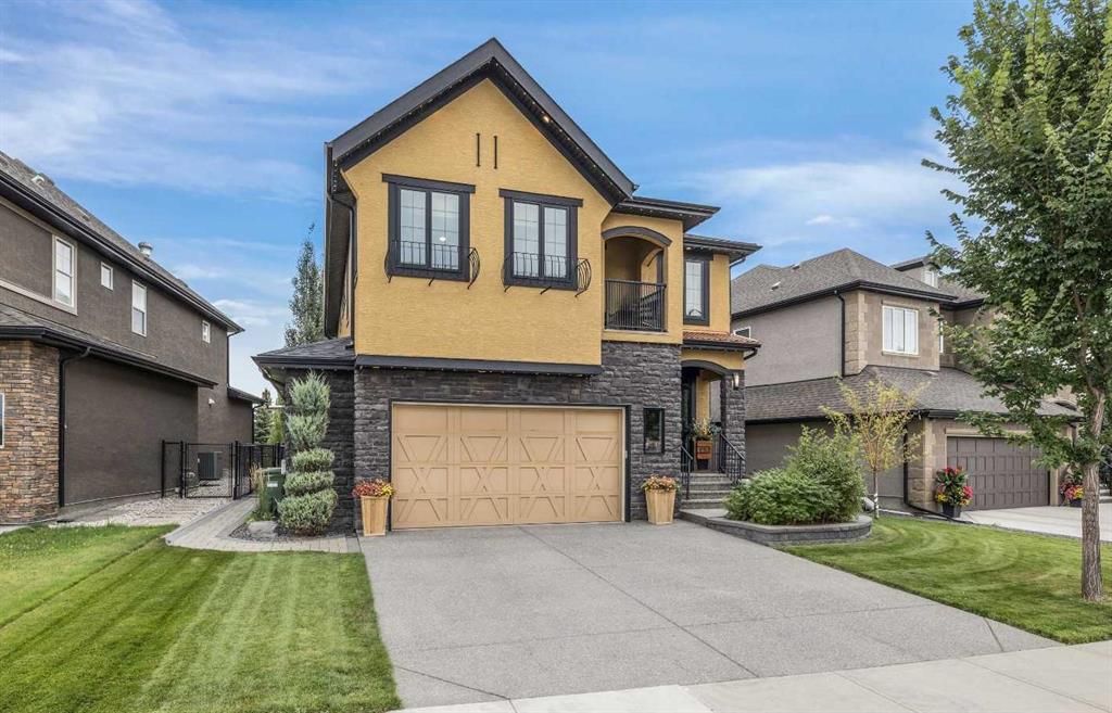 Picture of 652 Quarry Way SE, Calgary Real Estate Listing